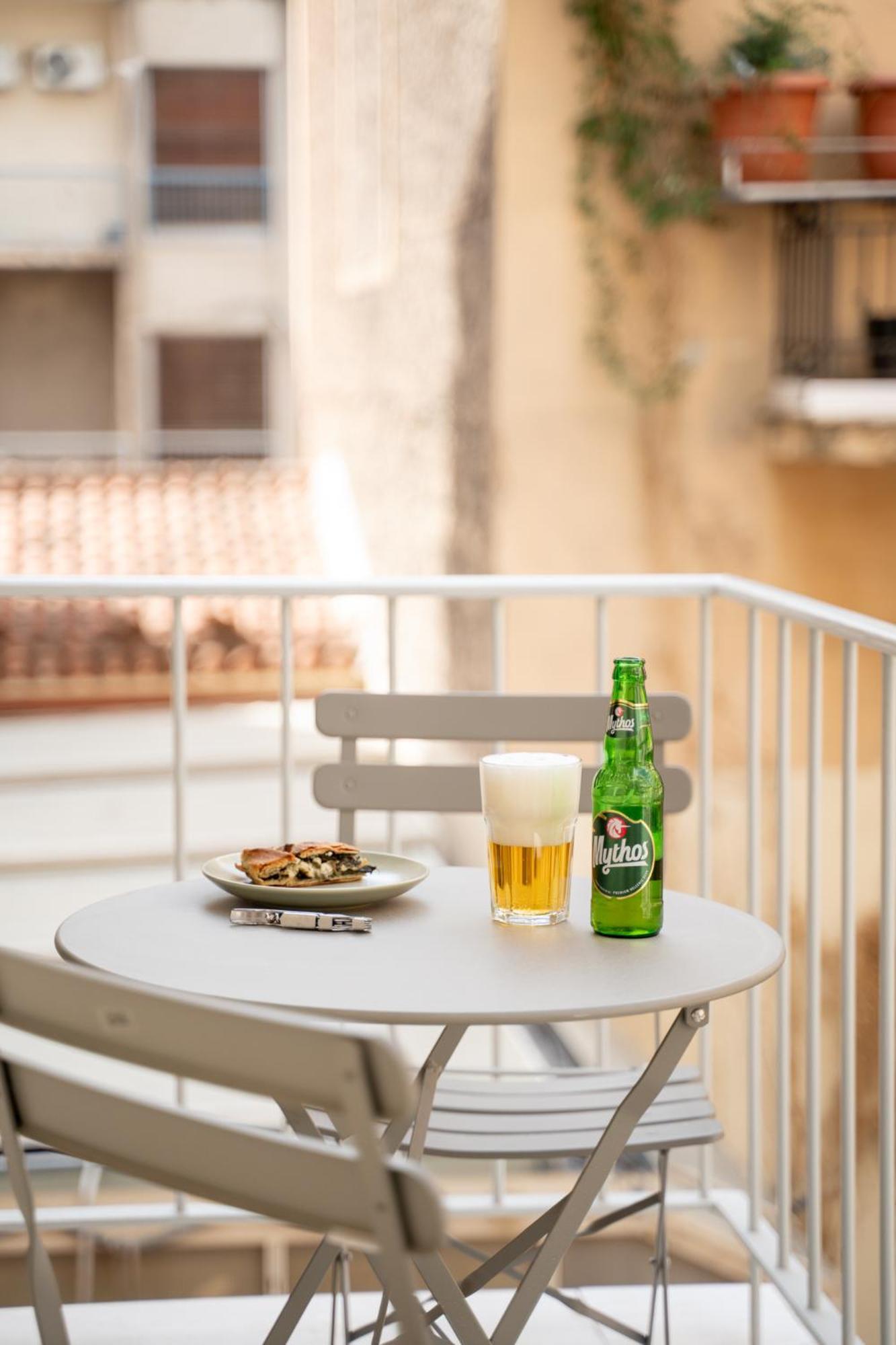 Mooeve Exarchia Apartment Athens Exterior photo